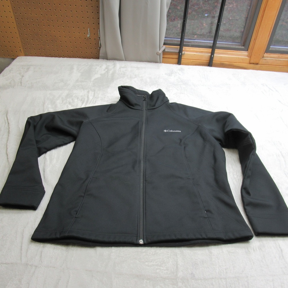 Columbia Women's Black Full-Zip Softshell Jacket